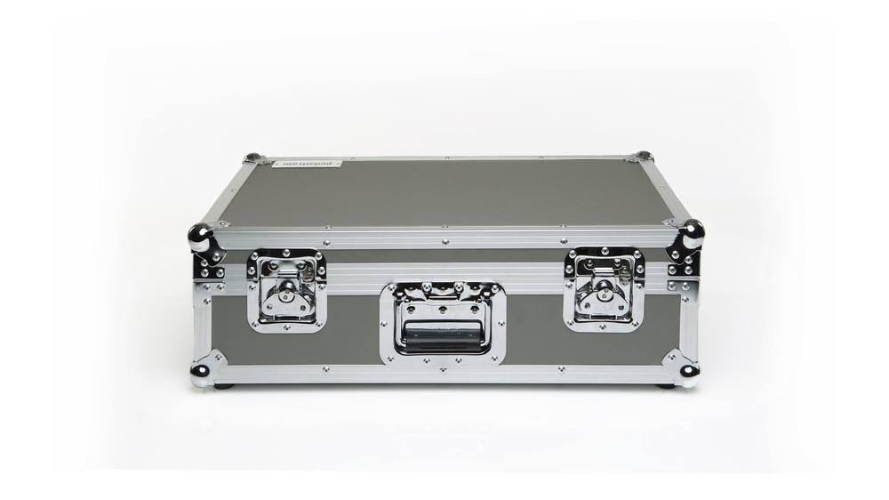 Pedaltrain Classic 2 with Tour Case Pedal Boards